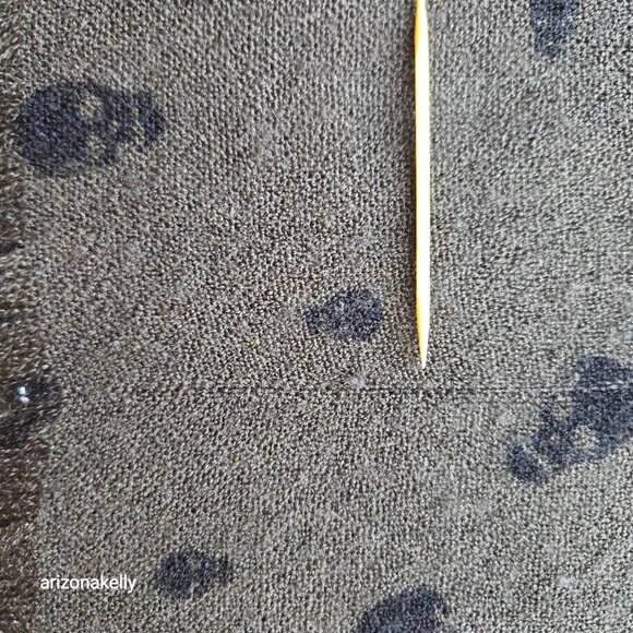 Mossimo Lightweight Wool Woven Scarf Olive Green Black Skulls - Picture 6 of 14